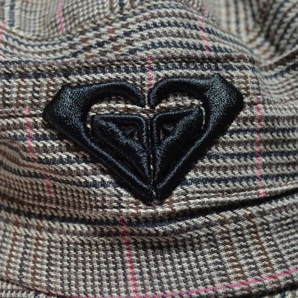 Roxy Newsboy Woman's Adjustable Back Hat - Picture 6 of 9